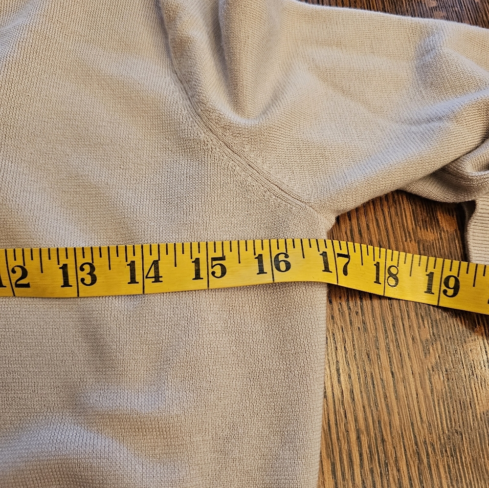 Vince Merino Wool Open Back Sweater - Picture 8 of 9